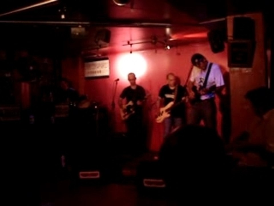 Ben et les 3 nains-Un jour-live Abracadabar