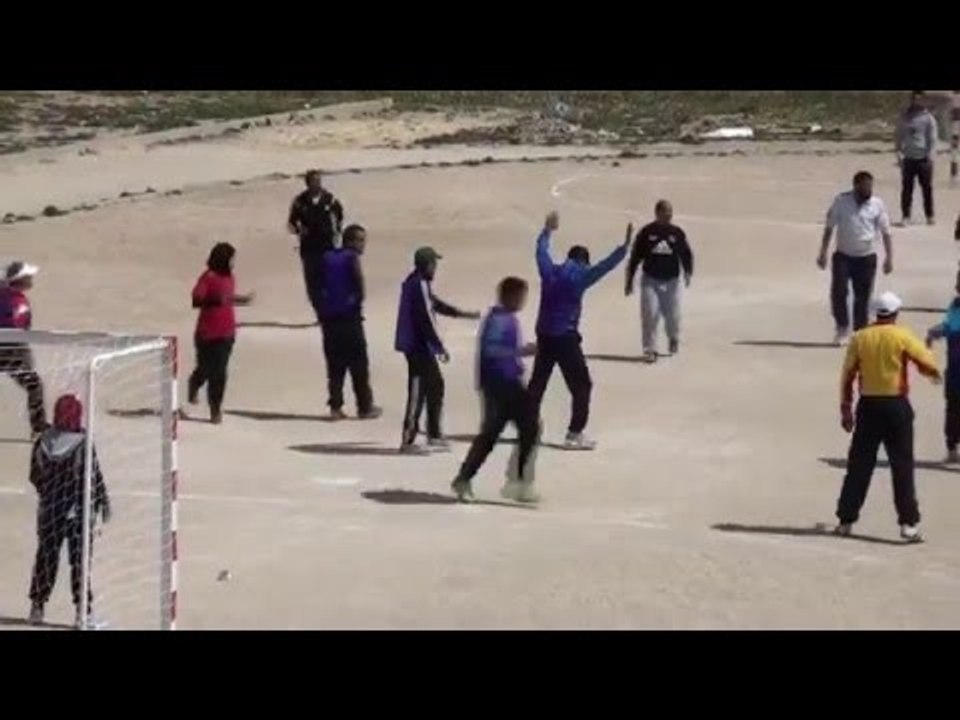 hhhhhhhhh assatedhet tounes ( chab3a dho7ek)