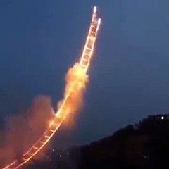 Tangga Menuju Langit - Keren Abis