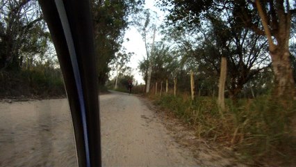 GoPro, Mountain bike, pedalando com os amigos, Soul SL 129, 24v, aro 29, Taubaté a Tremembé nas  trilhas no Vale do Paraíba, Serrinha de Tremembé, (16)