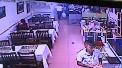 Aksaray'da Terör Şüphelisi Kadın Lokantada Gözaltına Alındı