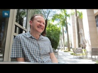 Mark Gatiss comenta reações de fãs a "Sherlock" e "Doctor Who"