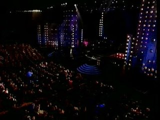 Toni Braxton - Unbreak my heart - Live @ Arista 25 th Anniversary concert .