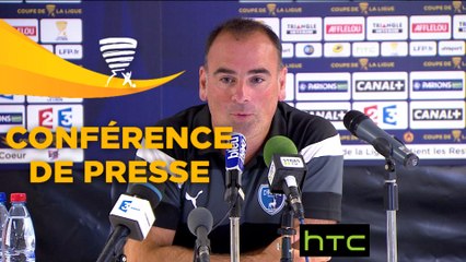 Conférence de presse RC Strasbourg Alsace - Chamois Niortais (1-0) : Thierry LAUREY (RCSA) - Denis RENAUD (CNFC) - 2016/2017