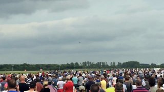 High speed passes RIAT 2016!! Mig-29, F-22, F-35 and more!