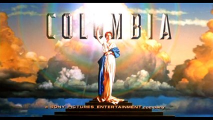 Charlie Et Ses Droles De Dames - VF