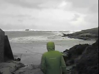 لا تثق في البحر وفي البشر.. شاهد و انظر ماذا حدث على المباشر