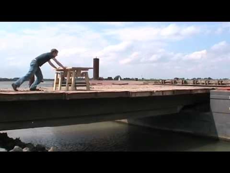 Dutch Designer Shows Off His Walking Table