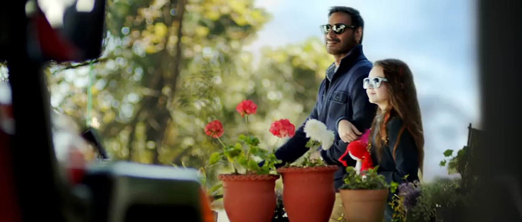Shivaay - Official Trailer - Ajay Devgn