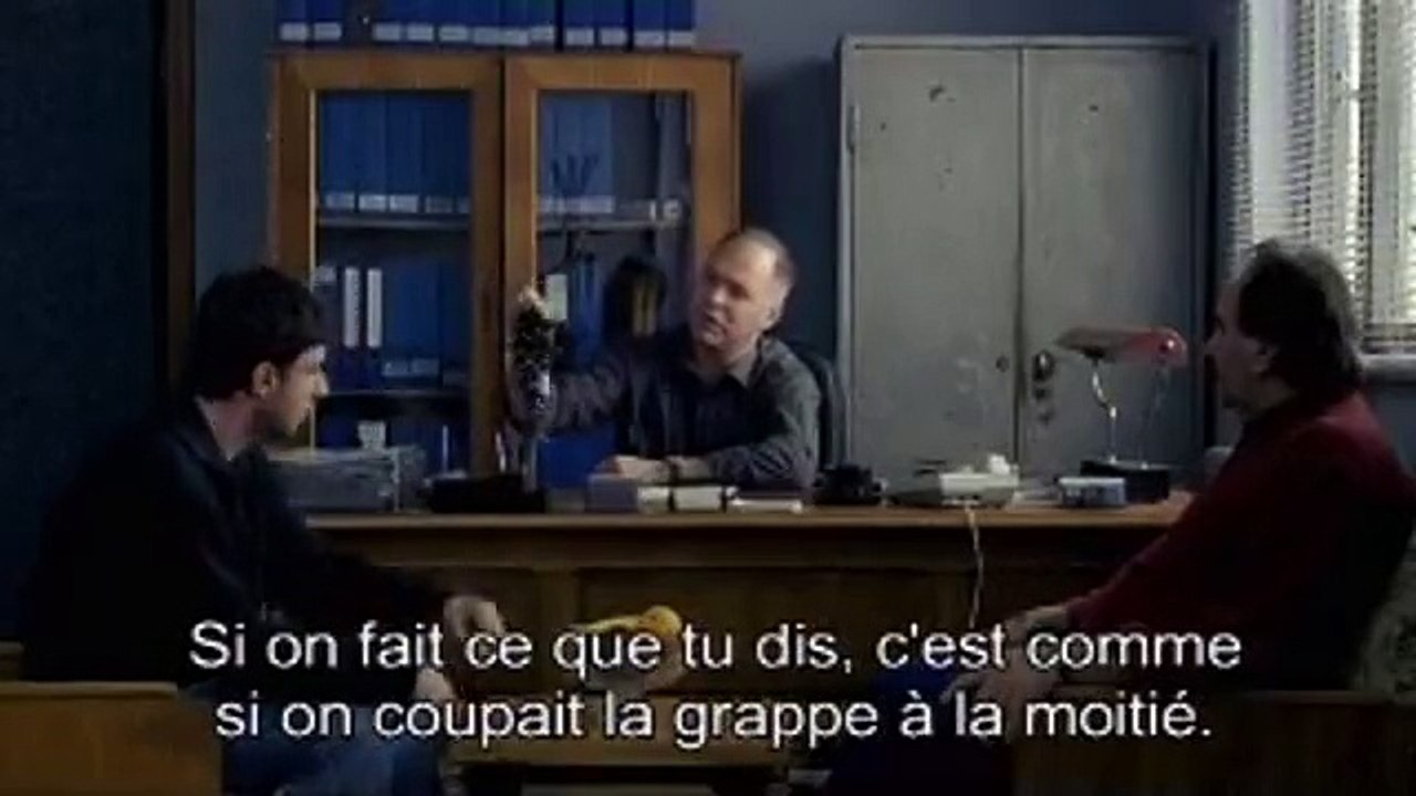 POLICIER, Adjectif  VOST - Ext 2