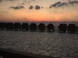 Le lever du soleil aux Maldives