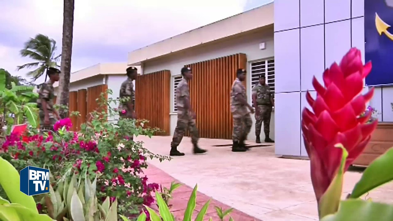 Après les attentats, François Bayrou veut un service civique universel