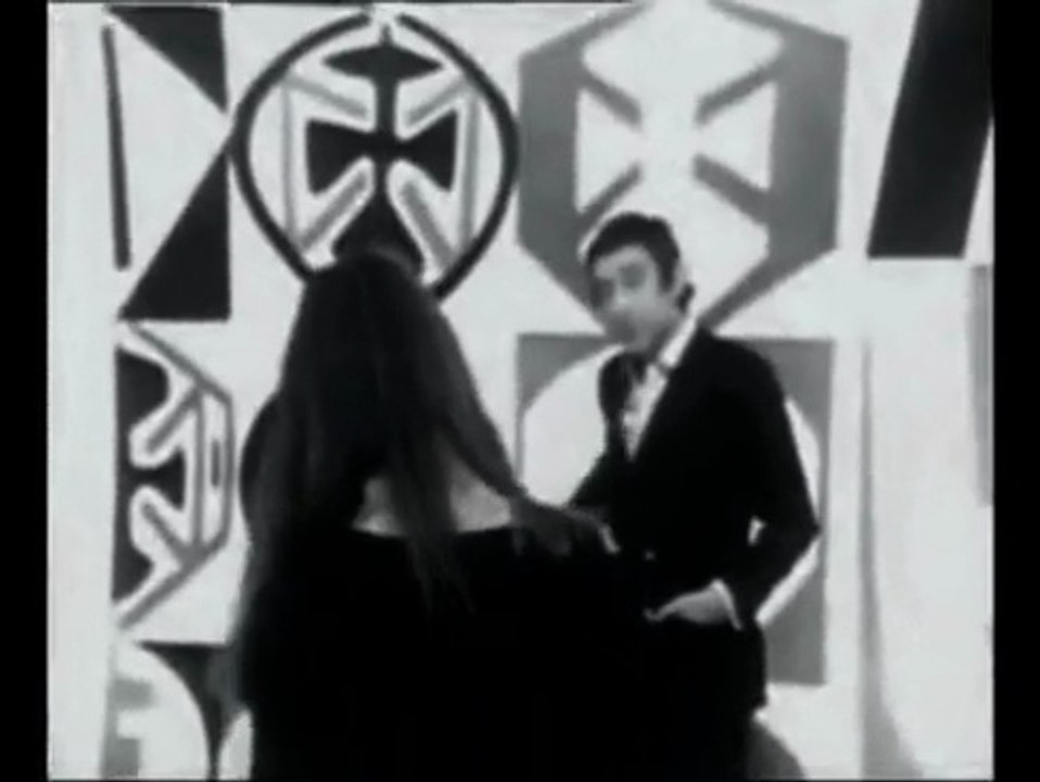 Pour la nouvelle venue. Tu profiteras de cette chanson  treeees longtemps. Bienvenue à toi