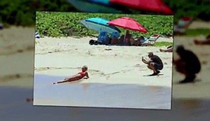 Britney Spears Does Her Best Mermaid Impression in Hawaii(240)