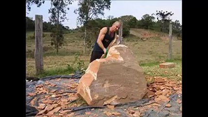 baltayla taştan heykel yapmak