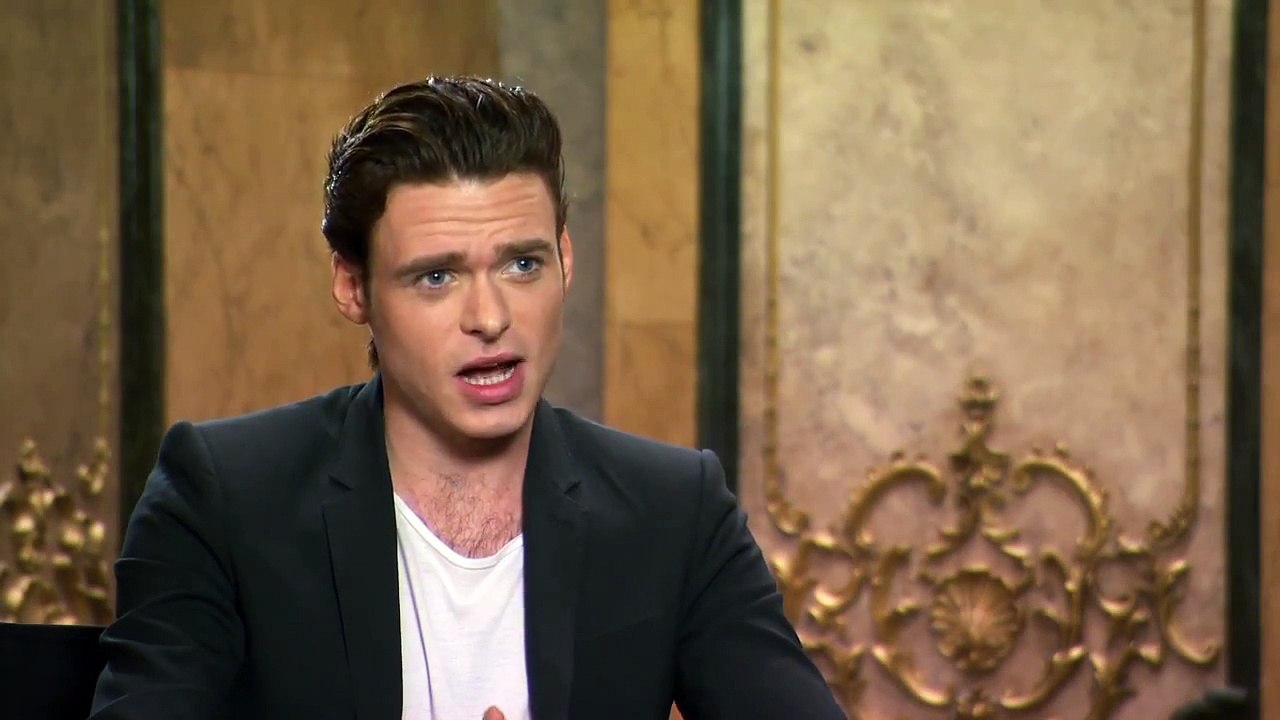 Cendrillon - Interview Richard Madden VO
