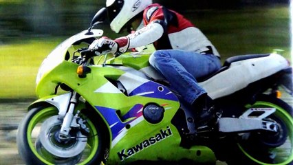 Kawasaki ZXR 400 Article & Review