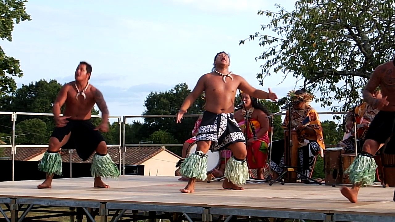 2016-08-08_ESSE_Confolens_TAHITI_HEI SHOW TAMURE (15)