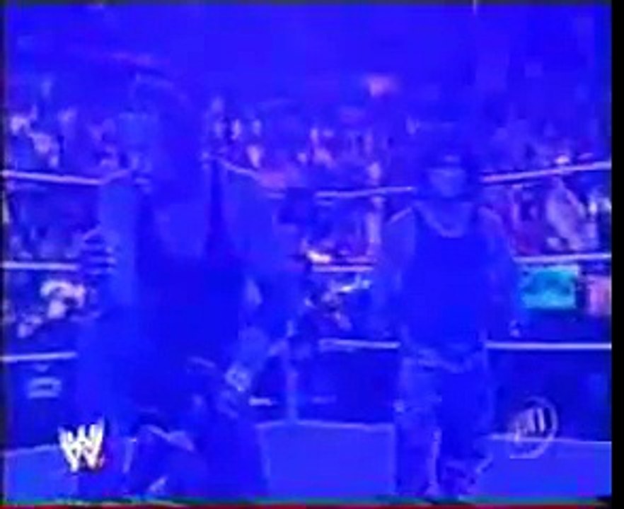 WWE The Undertaker meets Mini Undertaker HD