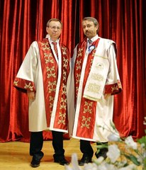 Rektör Değişti, Türk Bayrağı ve Atatürk Fotoğrafı Geri Geldi