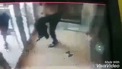 What Actually Happened Girl With Out Shirt in F10 Markaz Islamabad