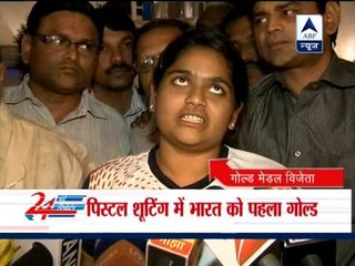 Gold medalist Rahi gets warm welcome in Mumbai