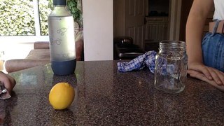TUTORIAL: How to cut a lemon