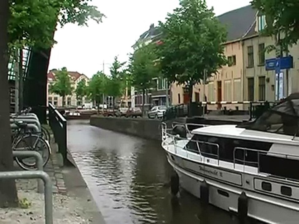 Spot Hopping with Hanze University of Groningen's International Students 1