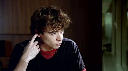 Le Cinquième Pouvoir - Interview Jamie Blackley VO