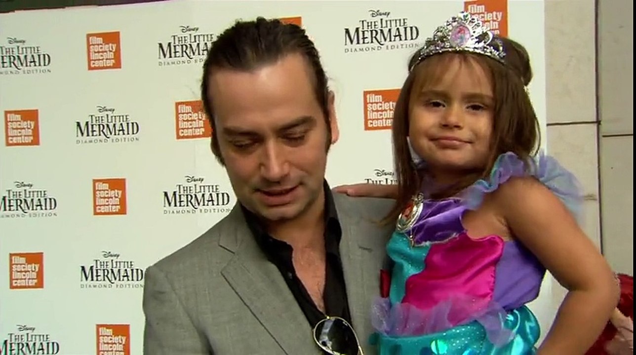 La Petite Sirene - Interview Constantine Maroulis VO