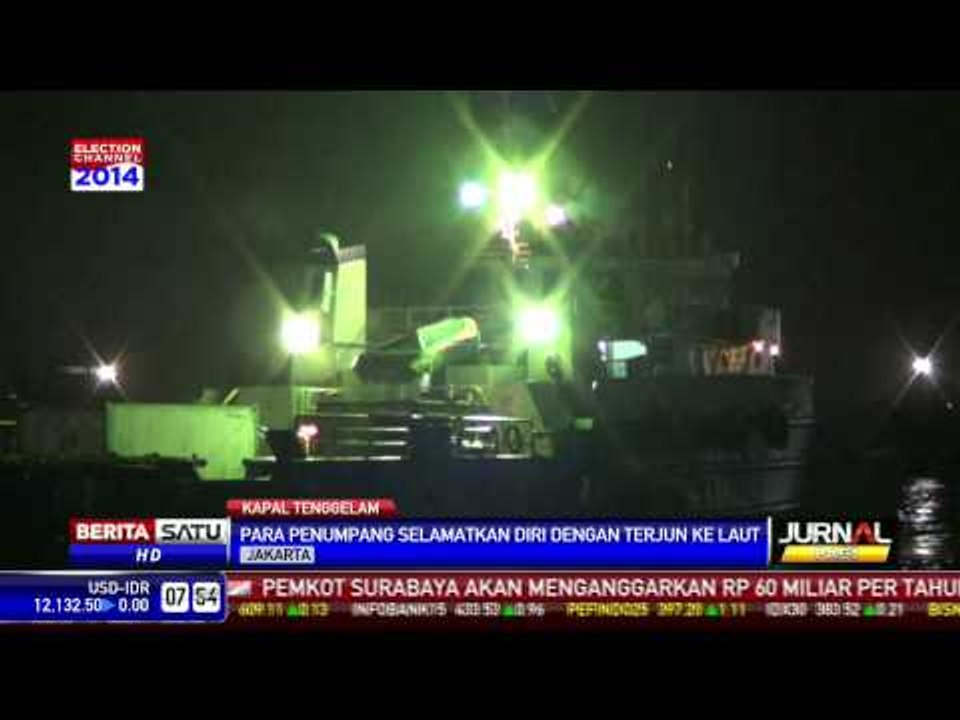 Sebuah Kapal Roro Tenggelam di Teluk Jakarta