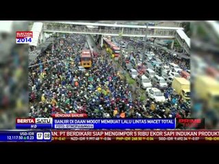 Daan Mogot dan Cawang Macet Parah