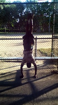 BBOY CAPCOM WALL WALK EXERCICE PRACTICE PT 2