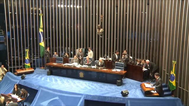 مجلس الشيوخ البرازيلي يقرر محاكمة الرئيسة روسيف