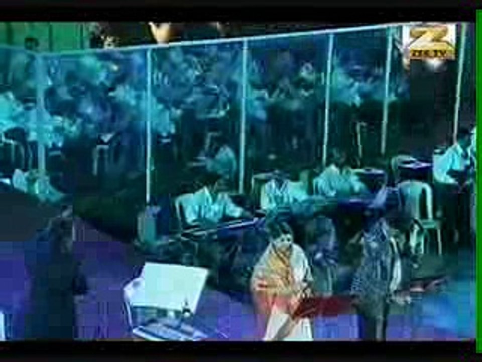 Lata_Mangeshkar_-_Dil_to_pagal_hai