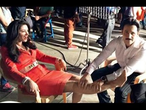 Emraan Hashmi Gives Foot Massage To Nargis Fakhri !