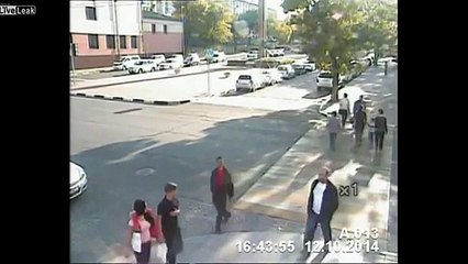 Guy Saves Cyclist From Possible Accident