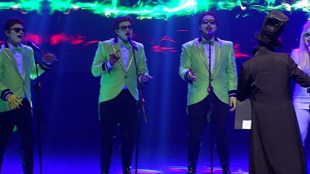 Rangeela / Uptown Funk (mashup) by NAFS