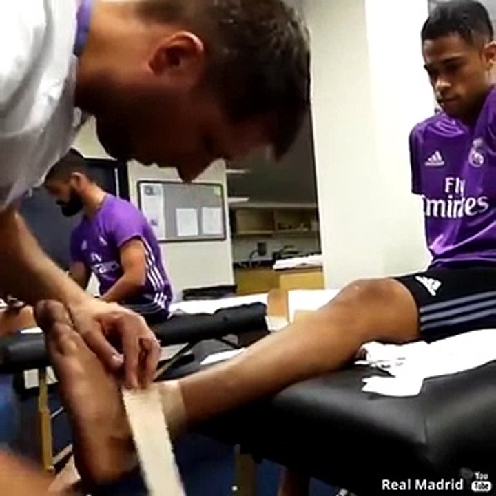 Real madrid(Antes de un partido,preparacion fisica)cristiano ronaldo