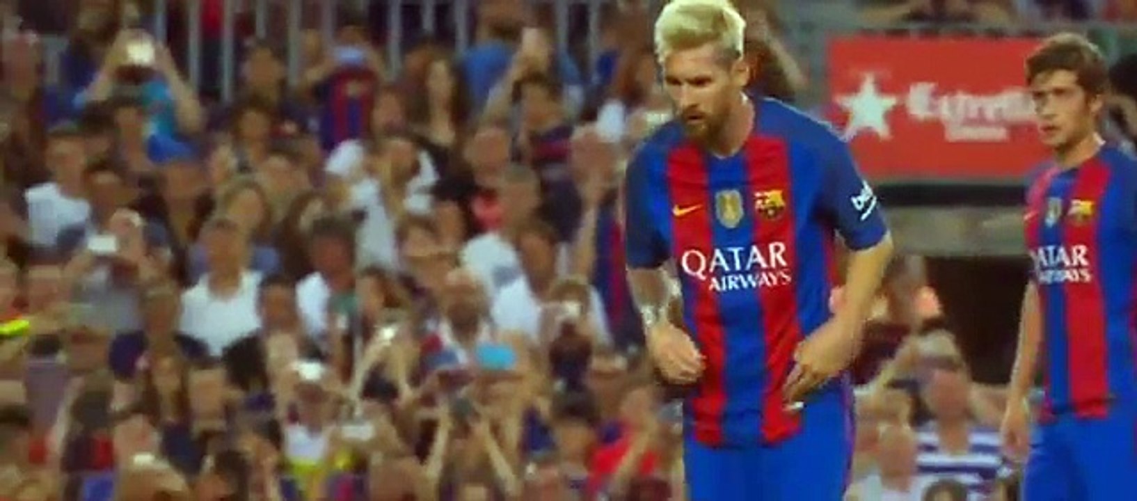 Lionel Messi Amazing Free Kick Goal - Barcelona vs Sampdoria 3-1 Gamper Cup 2016