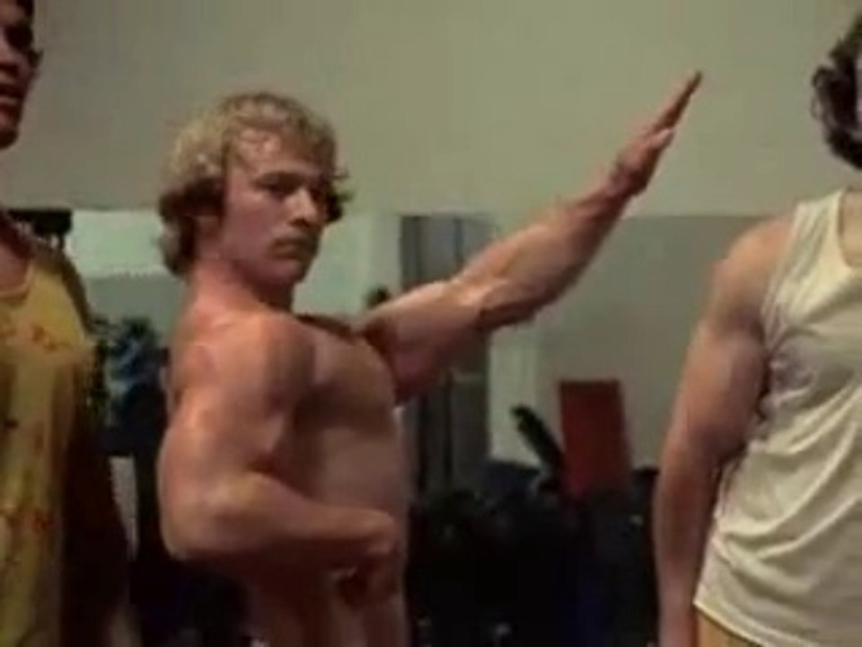 Arnold Schwarzenegger Pumping Iron Part 2_9