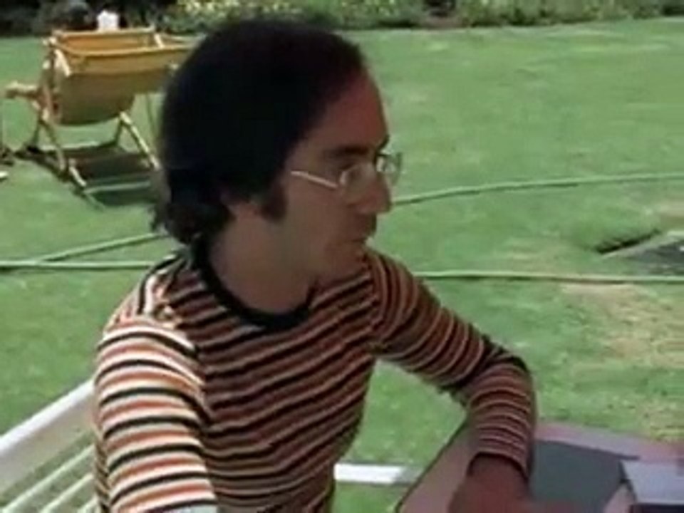 Arnold Schwarzenegger Pumping Iron Part 6_9 - YouTube