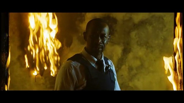 Colombiana VF - Ext - SWAT