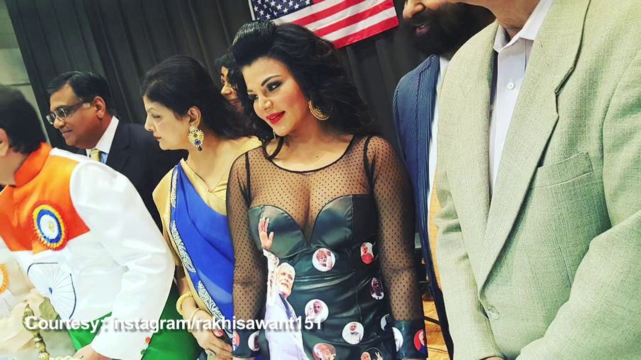 Unique style Rakhi celebrates INDEPENDENCE DAY with PM Modi