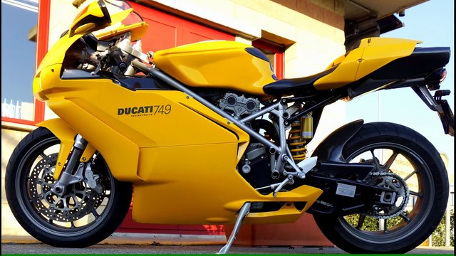 Ducati 749 Testastretta