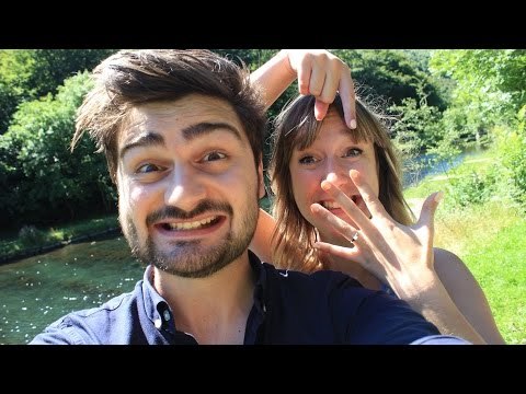 Man Brilliantly Proposes to Girlfriend at the End of Imaginative Treasure Hunt