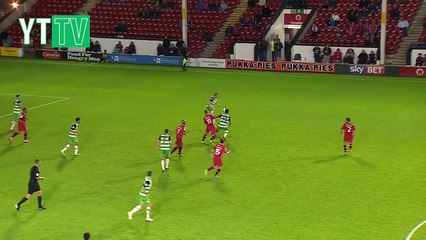 Matty Dolan marque un but fantastique de sa moitié de terrain -   Yeovil Town Football Club