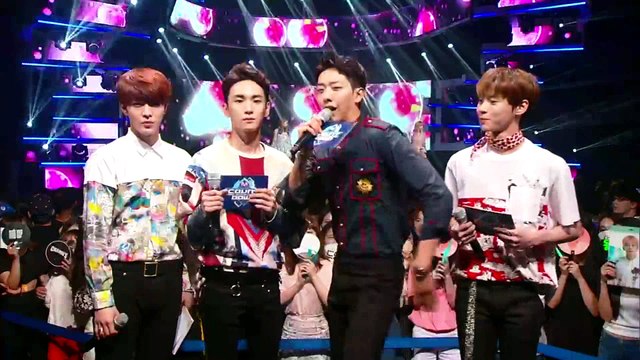 160811 엠카운트다운 MC 유타 & 도영 / MCountDown MC Yuta & Doyoung CUT