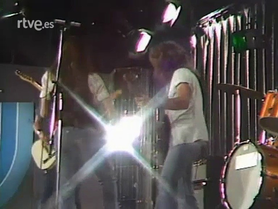 Status Quo - Rockin all over the world