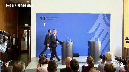 de Maizières Sicherheitskonzept: Geschichtserkennung statt Burkaverbot